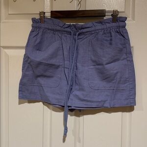 Universal Thread shorts